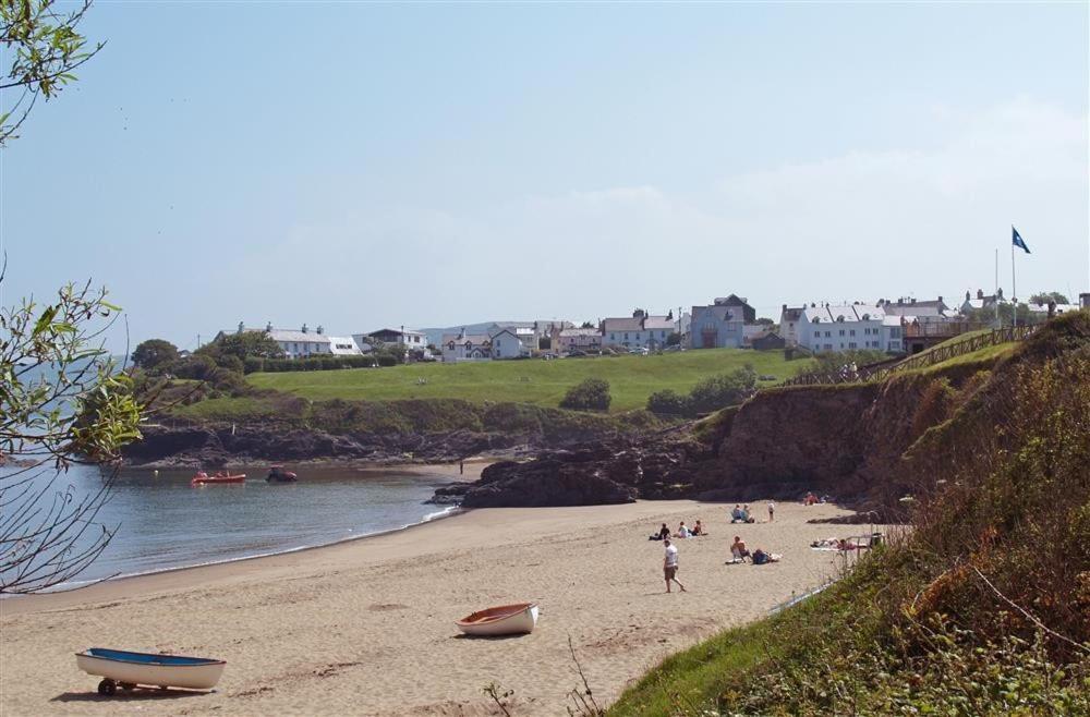 Beach Retreat Aberporth Esterno foto
